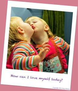 Maya-in-a-Mirror-Tony-Fischer-Flickr2